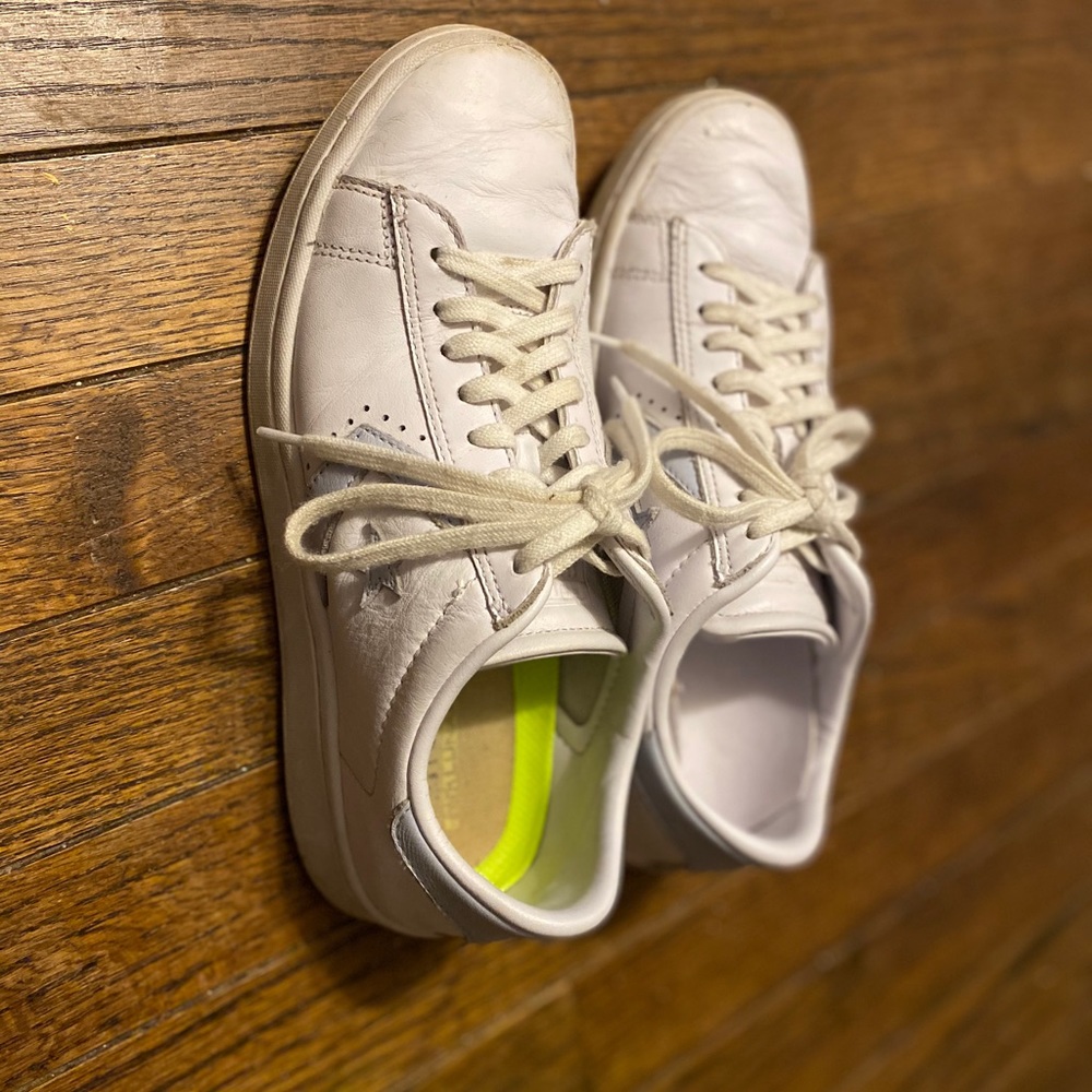Converse - Picture 4 of 7